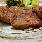 牛たん　ほづみ - 厚さ１センチ