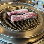 흥부골숯불돼지갈비 - 