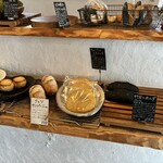 天然こうぼぱん とことこ - 黒魔術の札が、新作パンで〜すo(^_^)o