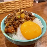 大衆中遊華食堂 八戒 - Spice ジャージャー＆卵黄＆カツ オンザライス♡