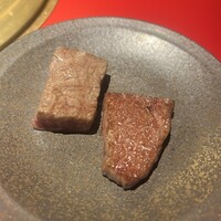 和牛とタン 焼肉 とみ 新橋本店 - 