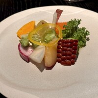 ラ・ボンヌターブル - 