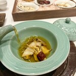 韓国宮廷薬膳料理 尹家 - 黒アワビ　韓方蒸し