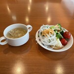 ダイニング＆カフェ ランデブーラウンジ - 