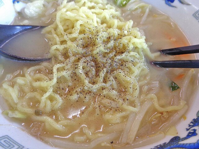 満里 坂井店 - 新潟大学前/ラーメン | 食べログ