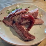 レトロ焼肉たろう食堂 - 