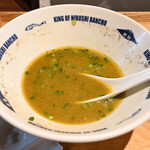 NIBOSHI MANIA - モクズガニボシソバのスープ