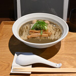 NIBOSHI MANIA - キビナゴ煮干の冷やかけ着丼