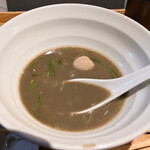 NIBOSHI MANIA - キビナゴ煮干の冷やかけのスープ