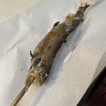 白糸の滝売店 - ヤマメ！旨いわ！ほんのり塩かかってて！