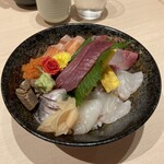 喰い切り鮨 のぶ - 大将おまかせ海鮮丼￥1,300