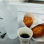 1954 Fukuoka - うま〜かコーシ〜に、暑いから冷たいお水