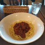 J PASTA - ★★★★ミートソース 1230円 麺がモチモチでめちゃくちゃ美味しい生パスタ！ただし 大きいボウルに 量 少なく CP 悪い！