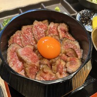 炭火和牛焼肉もうもう亭 広小路店 - 
