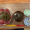 つなや食堂