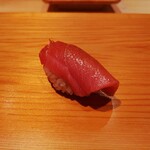 鮨 さかい - 中トロ（カナダ産）
