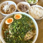 香福 - 青春大盛り＋お肉＋玉子トピ