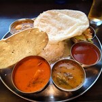 Indian Street Food & Bar GOND - 