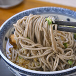 立喰そば 大むら - 冷しぶっかけそば＠税込300円＋コロッケ＠税込50円