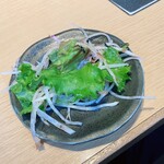 個室居酒屋　馬に魚に　 - サラダ(取り分けご馳走さま)
