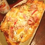 駒露地 - チョリソーのピザ
            