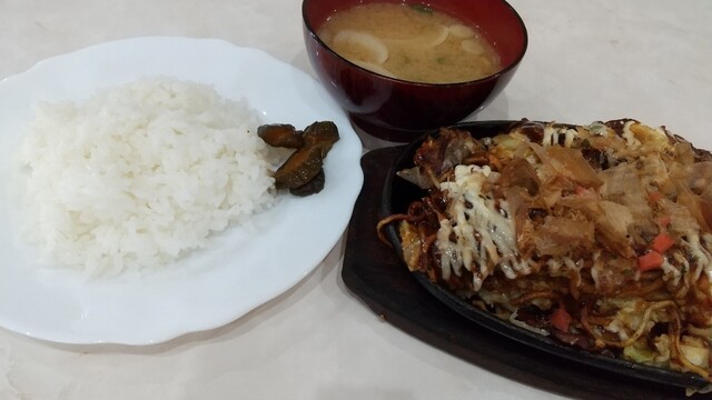 Kissa & Okonomiyaki Miki