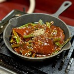 焼肉幸泉 - レバニラ鉄板焼