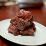 焼肉幸泉 - 赤身角切