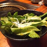 焼肉・薬膳鍋 雑草家 - 雑草家ムンチュサラダ