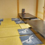 鳥兵 - 座敷の一部。