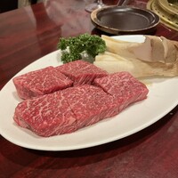 焼肉ギュウミー - 