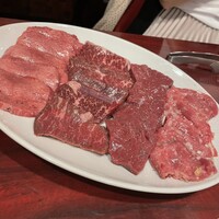 焼肉ギュウミー - 