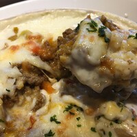 渋谷アチェーゾ - 彩り野菜とキーマカレードリア　1,100円　ホワイトソースとキーマカレーのステキなコラボ