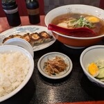 玉龍苑 - 