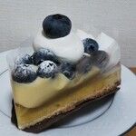 PATISSERIE AVENIR MERVEILLE - ブルーベリータルト