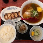 玉龍苑 - 