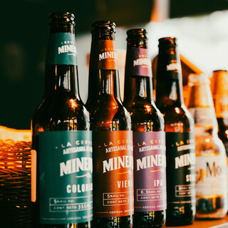 思わず手に取りたくなるデザインのメキシカンボトルビール