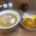 ヌードル＆スパイスカレー 今日の1番 - 朝限定セット　¥1,000-(税込)