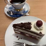 自家焙煎珈琲工房 カフェ バーンホーフ 三番街店 - 