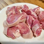 可なり - タン、カシラ