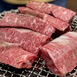 炭火焼肉ホルモンさわいし - 