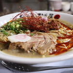 自家製麺 ら～めん かり屋 - 濃厚煮干しカレー担々麺