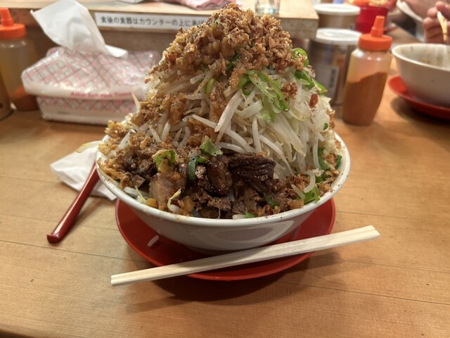 汁なし(並) 麺増し ヤサイ ニンニク アブラ 1,000円』by 2eea9e
