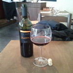 アンティーカ・トラットリーア・ノスタルジーカ - 赤ワイン(エレアネロタヴォラ)はスッキリした味わい(3800円)