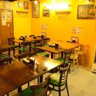 アットホーム空間で本格的な味わいを♪プロジェクター完備◎