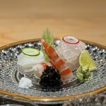 まき村 - 5品目　お造り　左から剣先烏賊　マコガレイ　車海老