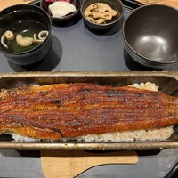 うなぎ四代目菊川 ヒルトンプラザウエスト大阪店 - 