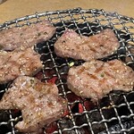 炭火焼肉 新宿 柳苑 - 