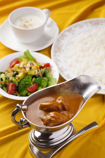 パオム - Paomu特製三笠ホテルカレー（信州ハーブ鶏）