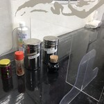 らー麺　Do・Ni・Bo - 長野県の八幡屋礒五郎の唐辛子・一味・　　　　　　ペッパー・ブラックペッパー